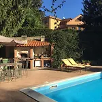 Le Querce 3*