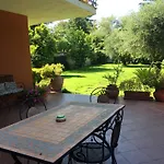 Oda ve Kahvaltı Le Querce 3*