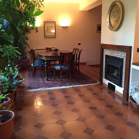 ベッド・アンド・ブレックファスト Le Querce 3*