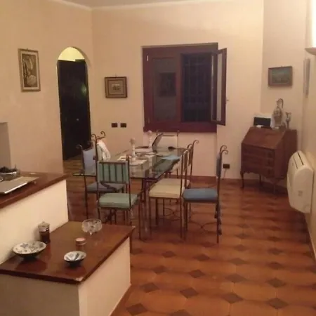 Le Querce ベッド・アンド・ブレックファスト Le Rughe