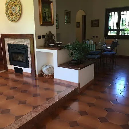 ベッド・アンド・ブレックファスト Le Querce