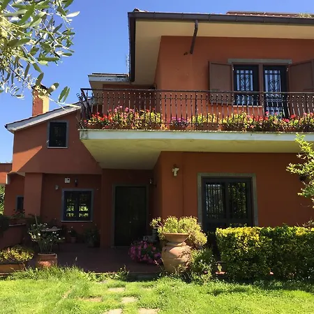 ベッド・アンド・ブレックファスト Le Querce